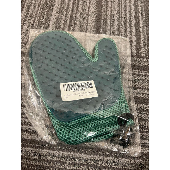 Mollypaws 2 In 1 Cat dog Glove & Pet Fur Remover Glove, Pet Hair Remover Mitt - Picture 4 of 5